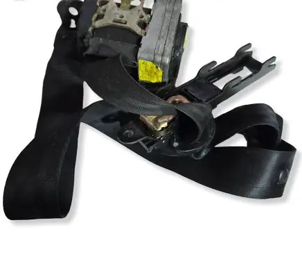 Seat Toledo II (1M) Front seatbelt 1M0857705A