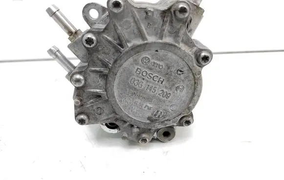 Volkswagen Jetta V Vacuum pump 03G145209