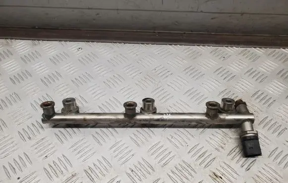 Porsche Cayenne (92A) Fuel main line pipe 03H133317P
