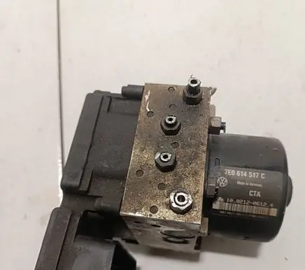 Volkswagen Transporter - Caravelle T5 ABS Pump 7E0907379G 10092903253 10061935891