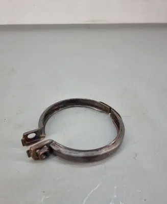 BMW 1 F40 Muffler pipe connector clamp 7606136