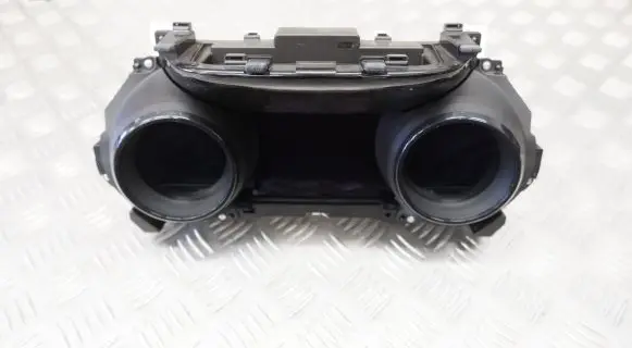 Toyota Yaris XP210 Speedometer (instrument cluster) 83800K0551
