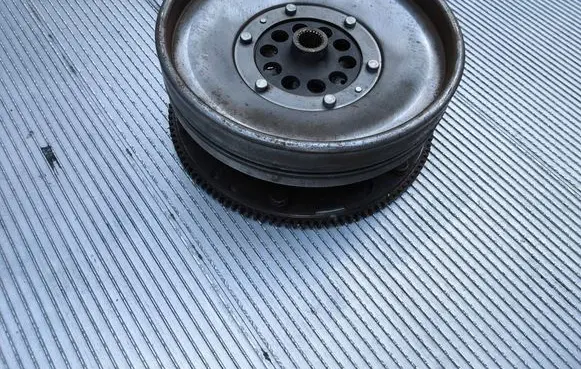 Audi A5 Dual mass flywheel OAW105317K