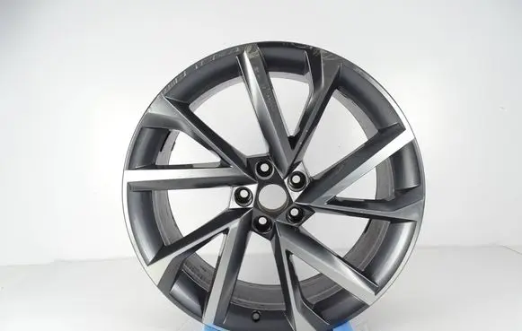 Skoda Kodiaq Original wheel cap 565601025S 565601025Q 565601025P