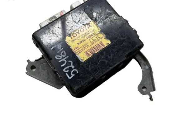 Lexus RX 330 - 350 - 400H Door control unit/module 8922248040 41481410250