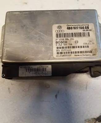 Audi A6 S6 C5 4B Gearbox control unit/module 4B0927156CD 0260002758 Zf6058006205