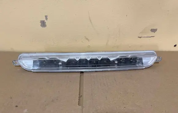 Mercedes-Benz SL R231 Third/center stoplight 024800903 A2189062300 2R002877