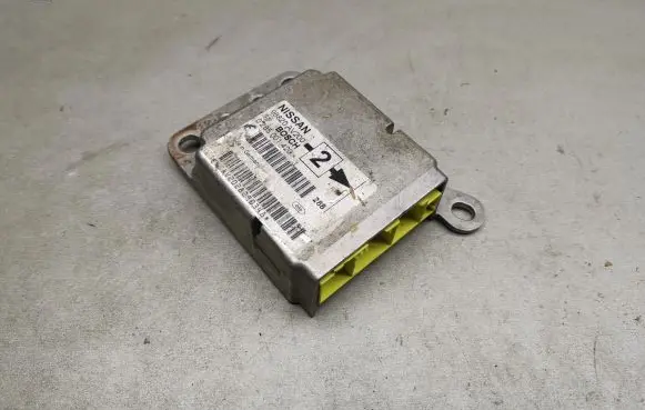 Nissan Primera Airbag control unit/module 0285001420 98820AV200