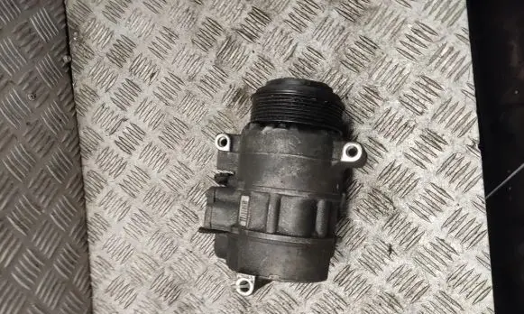 Mercedes-Benz C W204 Air conditioning (A/C) compressor (pump)