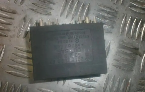 Mercedes-Benz E W124 Other control units/modules 208210047 60215001