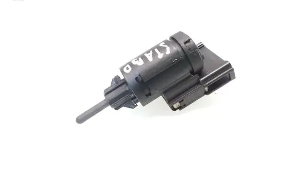 Audi A4 S4 B7 8E 8H Brake pedal sensor switch 3B0945511C