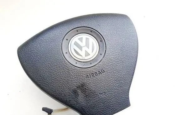 Volkswagen Tiguan Steering wheel airbag 1K0880201CB 61817052D