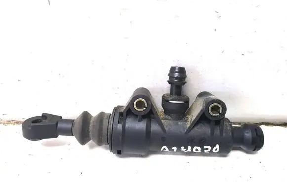 Mercedes-Benz Vito Viano W639 Clutch slave cylinder A6392900012
