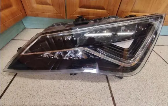 Seat Leon (5F) Headlight/headlamp 5F1941007F