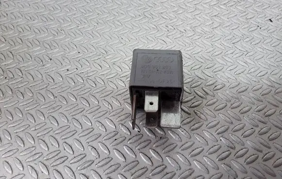 Audi A3 S3 8L Other relay 8D0951253