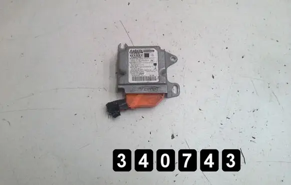 Renault Megane I Engine control unit/module 7700437471a