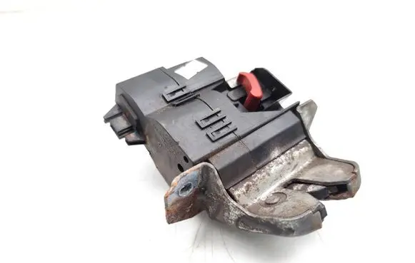 Mercedes-Benz C W203 Tailgate/trunk/boot lock/catch/latch 