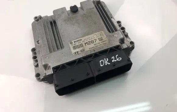 KIA Sorento Engine control unit/module 391102FMM6