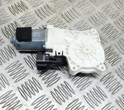 Jaguar F-Pace Front door window regulator motor C39790101