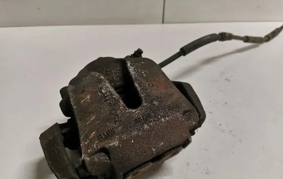 BMW X5 E70 Front brake caliper 60730