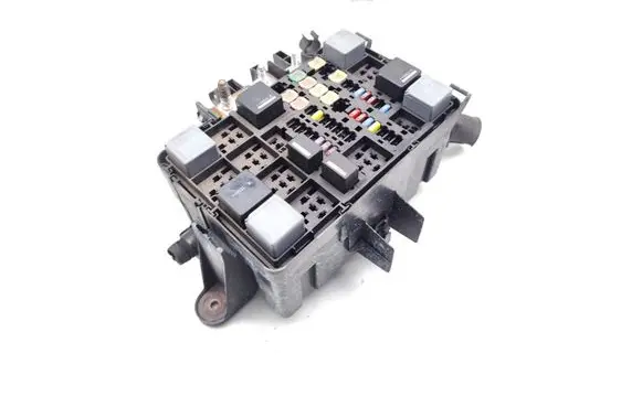 Ford Transit Custom Fuse module BK2T9K499ABG BK2T14A075AA