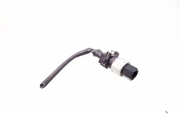 Volvo S70 V70 V70 XC Air conditioning (A/C) pressure sensor 9171700