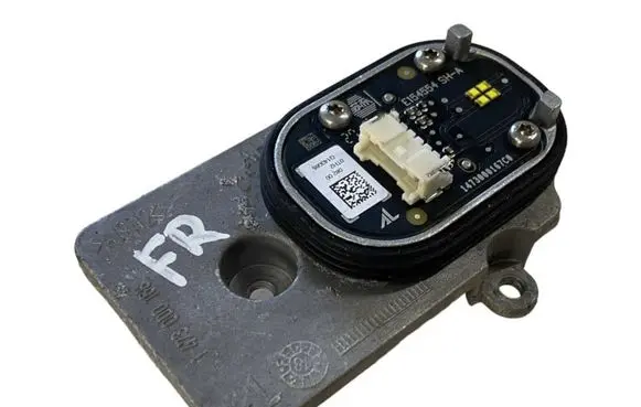 Volkswagen Tiguan LED ballast control module 1473000168