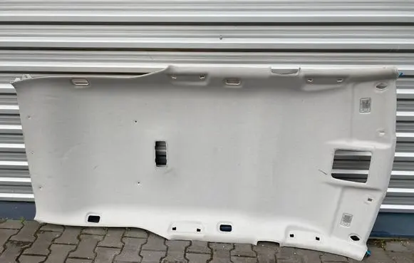 Toyota Auris E180 Headlining