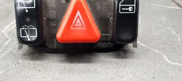 Mercedes-Benz E W210 Hazard light switch 2108201410