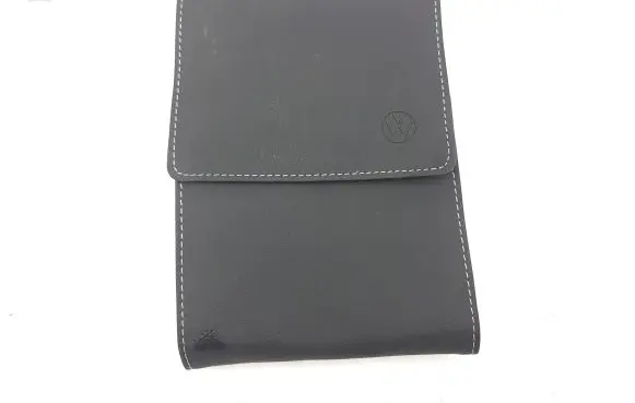 Volkswagen T-Roc Owners service history hand book 