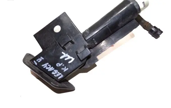 Headlight washer spray nozzle