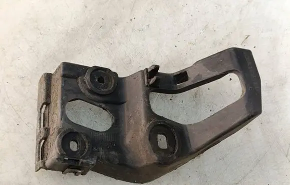 Audi A4 S4 B7 8E 8H Fender mounting bracket 8E0853921D