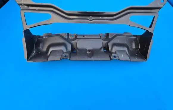 BMW i3 Intercooler air guide/duct channel 7294627
