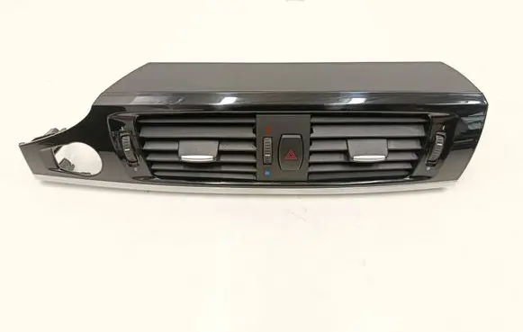 BMW X3 F25 Dash center air vent grill 9303407 9184742 9184743
