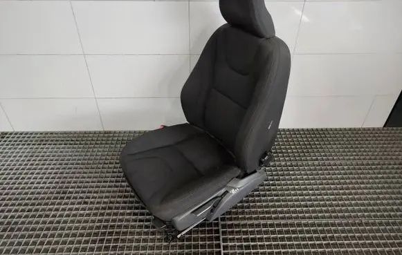 Volvo V60 Front driver seat 