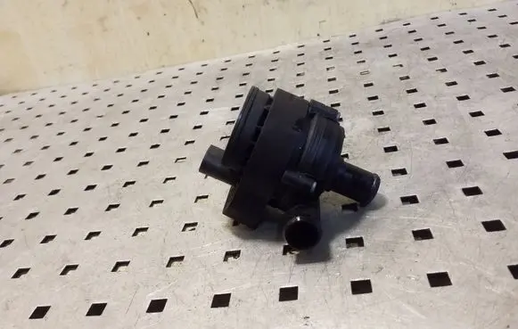 Mercedes-Benz ML W164 Electric auxiliary coolant/water pump 3130591163 A2118350028