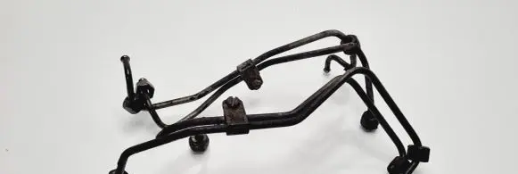 Opel Vectra C Fuel injector supply line/pipe 