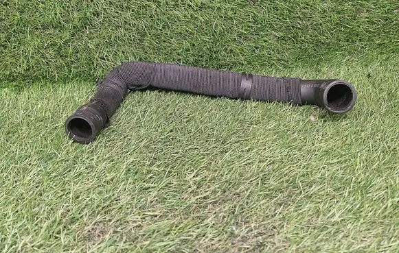 Ford Fusion II Air intake hose/pipe DS7G6758BC