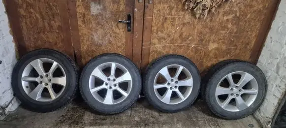 Subaru Outback R17 alloy rim 