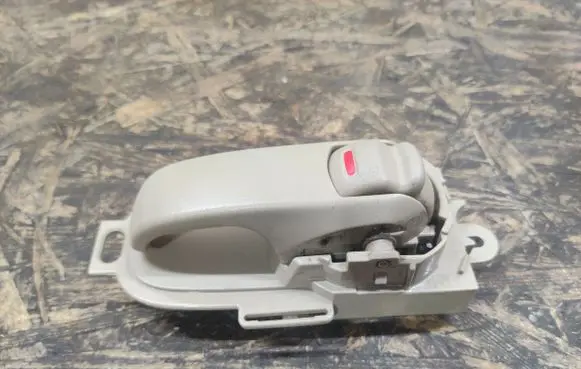 Nissan Tiida C11 Front door interior handle 27691