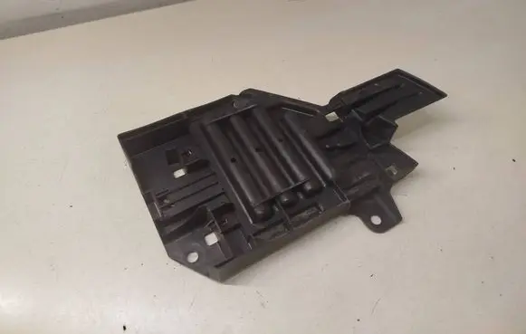 Land Rover Discovery Sport Headlight/headlamp mounting bracket 00183541