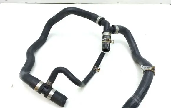 Land Rover Range Rover Sport L494 Engine coolant pipe/hose 2027543