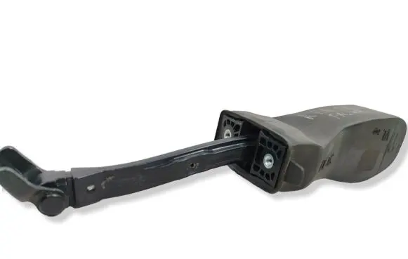 Volkswagen PASSAT B8 Front door check strap stopper 3G0837267
