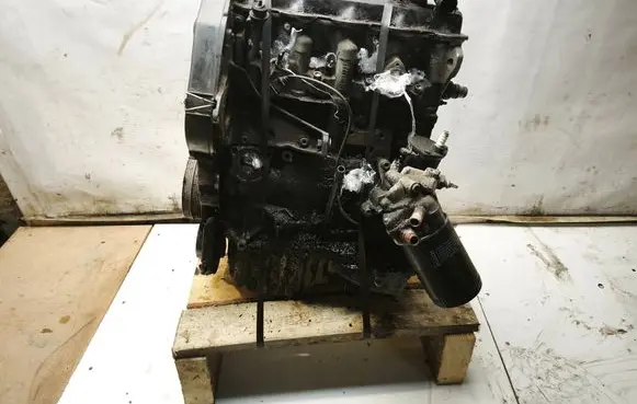 Audi A4 S4 B5 8D Engine AHH