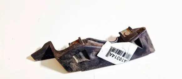 Volkswagen PASSAT B6 Front bumper mounting bracket 3c0807505