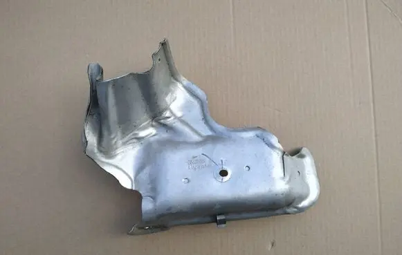 Chrysler Town u0026 Country V Heat shield in engine bay 05147156AA