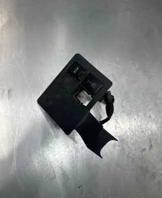 Toyota Yaris AUX in-socket connector 861900D010 CALS0895G