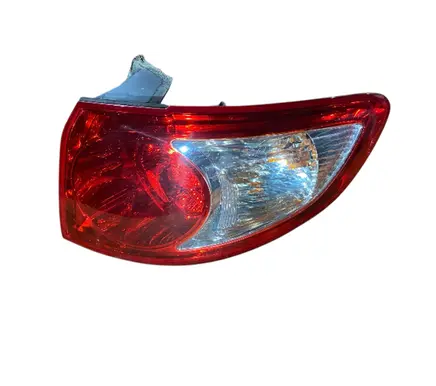 Hyundai Santa Fe Rear/tail lights 924022B000