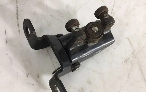 Ford Transit Sliding door middle roller runner YC15V268B40AL