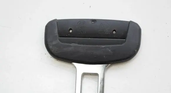 BMW X1 E84 Front seatbelt buckle 4M0857705